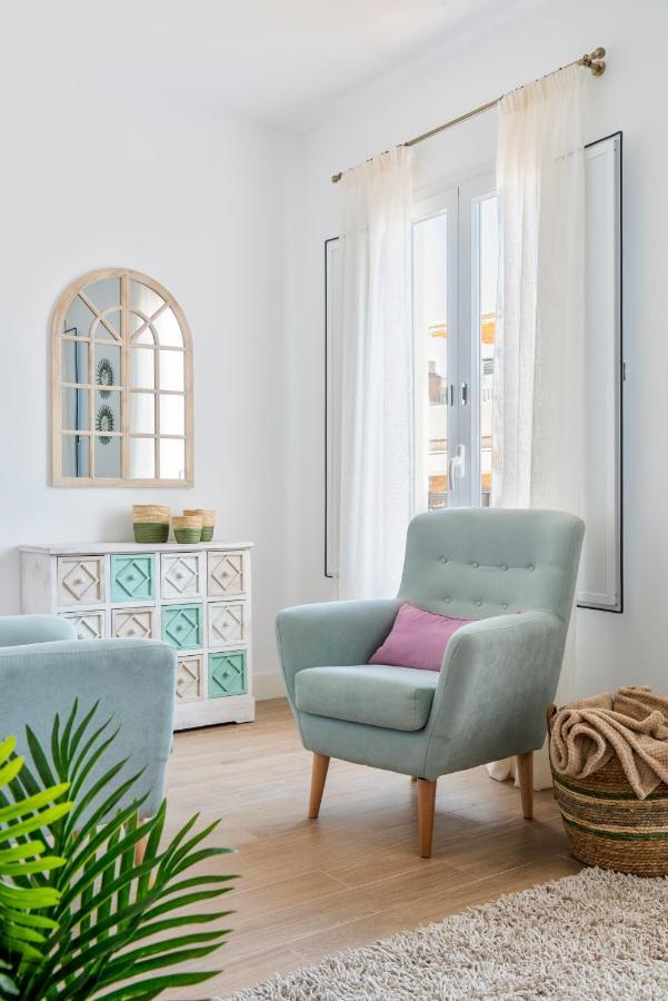 Genteel Home Juan Rabadan Seville Exterior photo